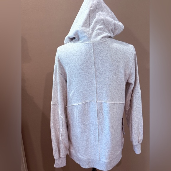 Women’s SWEATY BETTY heathered gray longline tunic hoodie- Size 4 - Picture 3 of 7